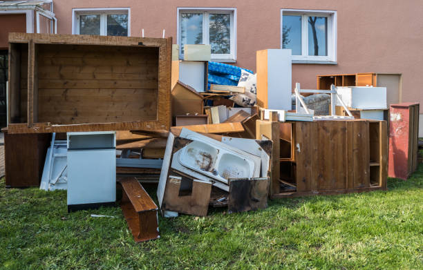 Best Same-Day Junk Removal  in Pomona, CA
